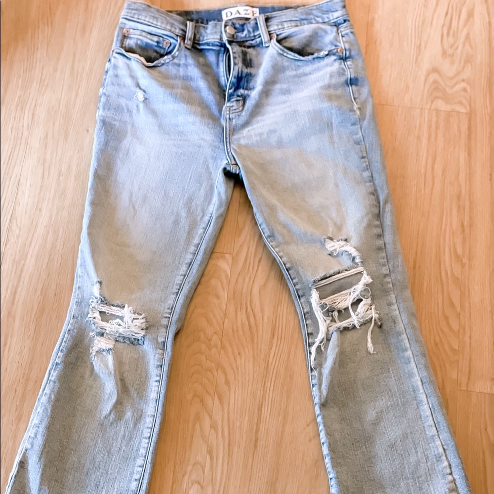 DAZE Women's Shy Girl High Rise Crop Flare Jeans